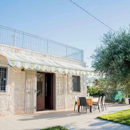 Trullo Malvischi With Pool * アルベロベッロ